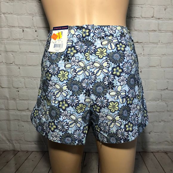 NWT SO‎ super cute floral short - Picture 1 of 3